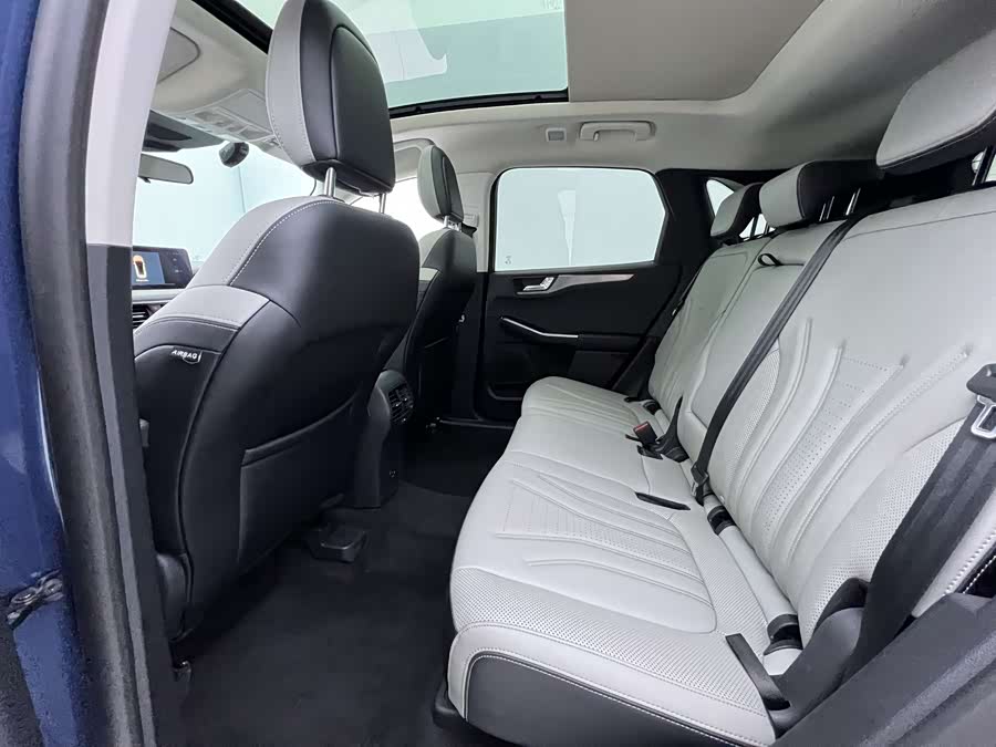 Ford Escape 2021 immagine di auto #16