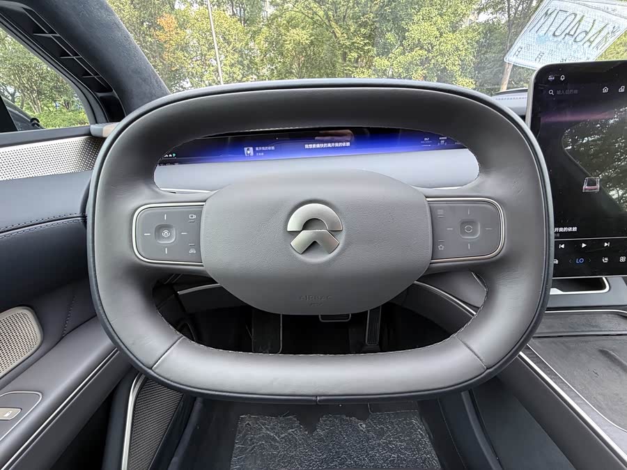 蔚来 蔚来ET9 2024 汽车图片 #16