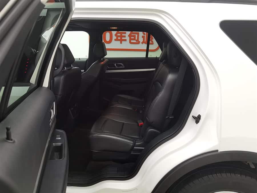 Ford Explorer (Imported) 2017 car image #16