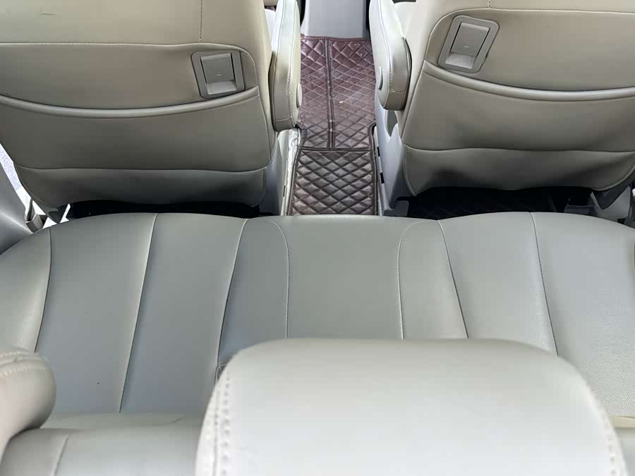 BYD M6 2017 #16 BYD M6 2017 صورة سيارة #16