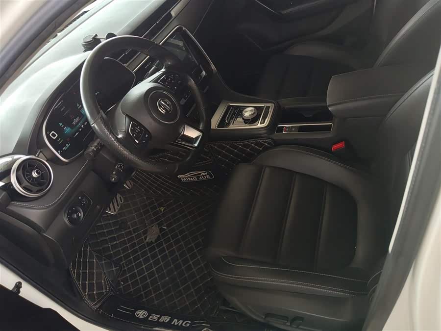 MG 6 New Energy 2018 car image #16