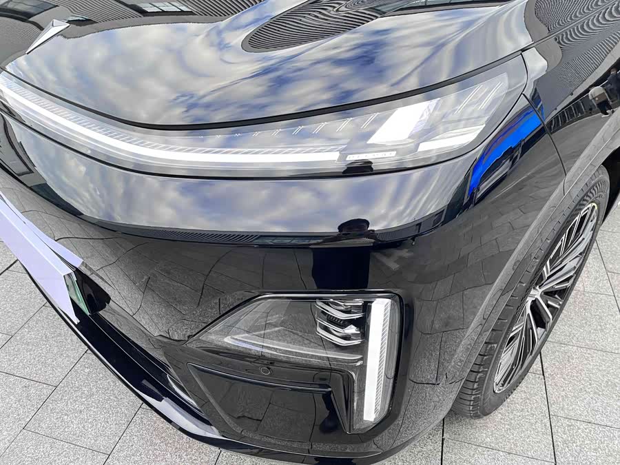 Deepal S09 2025 car image #16