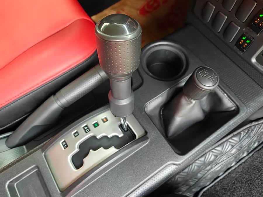 Toyota Reiz 2019 immagine di auto #16