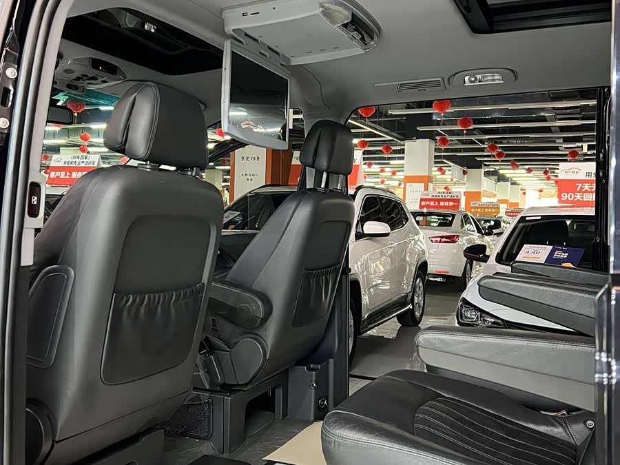 Mercedes-Benz Viano (Imported) 2011 #16 Mercedes-Benz Viano (Imported) 2011 car image #16