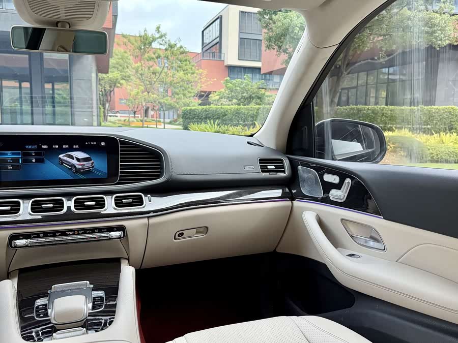 Mercedes-Benz GLE Class 2020 #16 Mercedes-Benz GLE Class 2020 car image #16