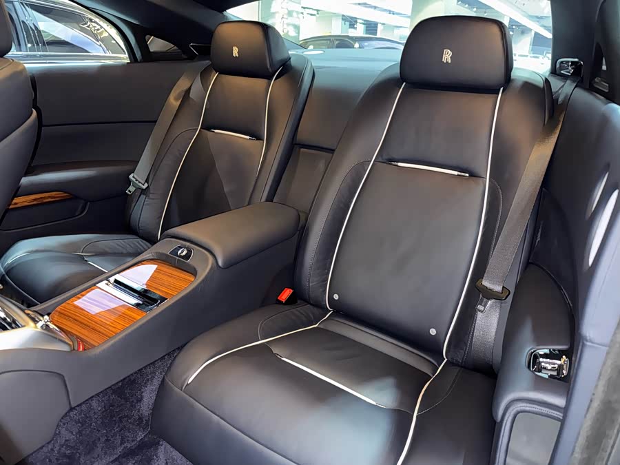 Rolls-Royce Wraith 2015 car image #16