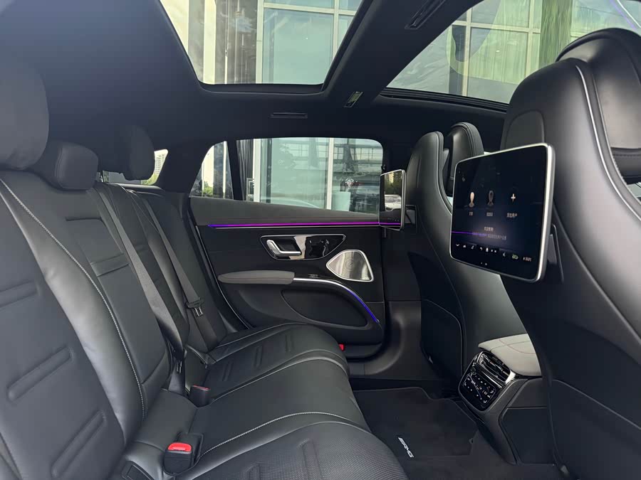 Mercedes-Benz EQS AMG 2025 imagen de coche #16