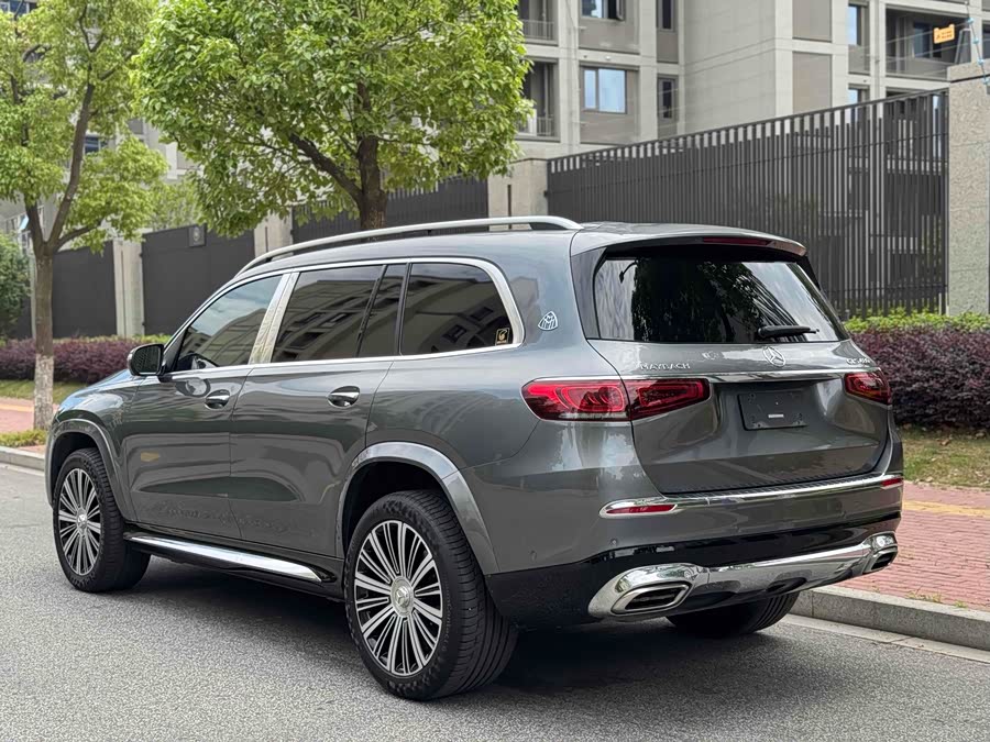 Mercedes-Benz Maybach GLS 2021 car image #16