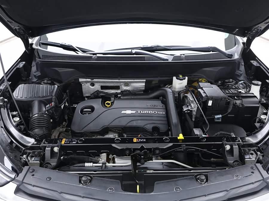 Chevrolet Equinox 2022 car image #16