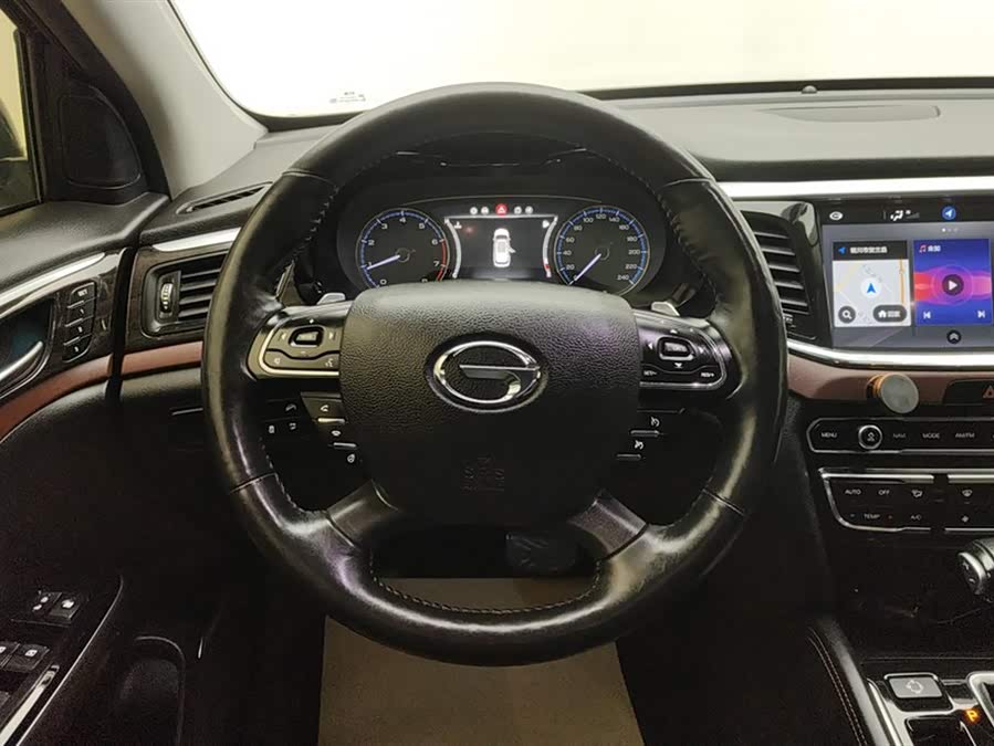 GAC Trumpchi GS8 2018 car image #16