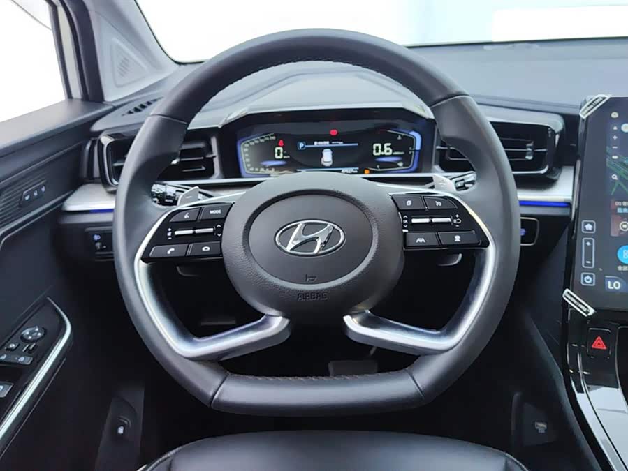 Hyundai Custo 2021 #16 Hyundai Custo 2021 car image #16