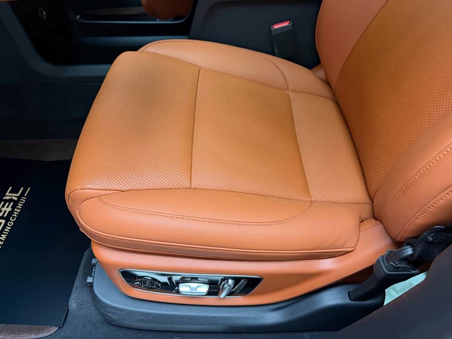 Li L9 2024 صورة سيارة #16