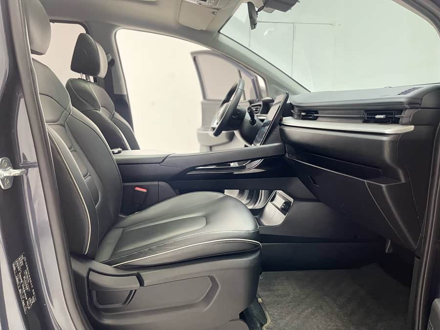 Hyundai Custo 2023 #16 Hyundai Custo 2023 car image #16