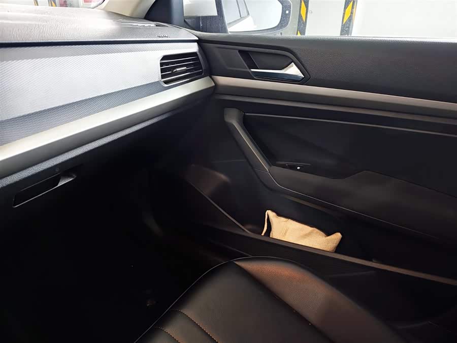 Volkswagen Lavida Pure Electric 2020 #16 Volkswagen Lavida Pure Electric 2020 صورة سيارة #16