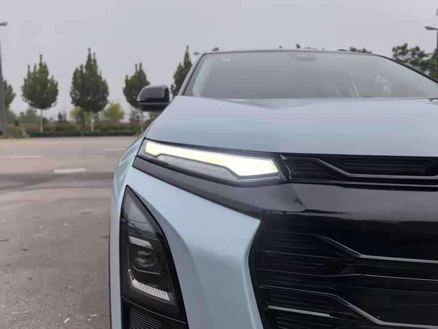 Chevrolet Equinox Plus 2024 car image #16