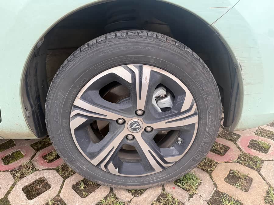 Changan BenBen E-Star 2023 car image #16