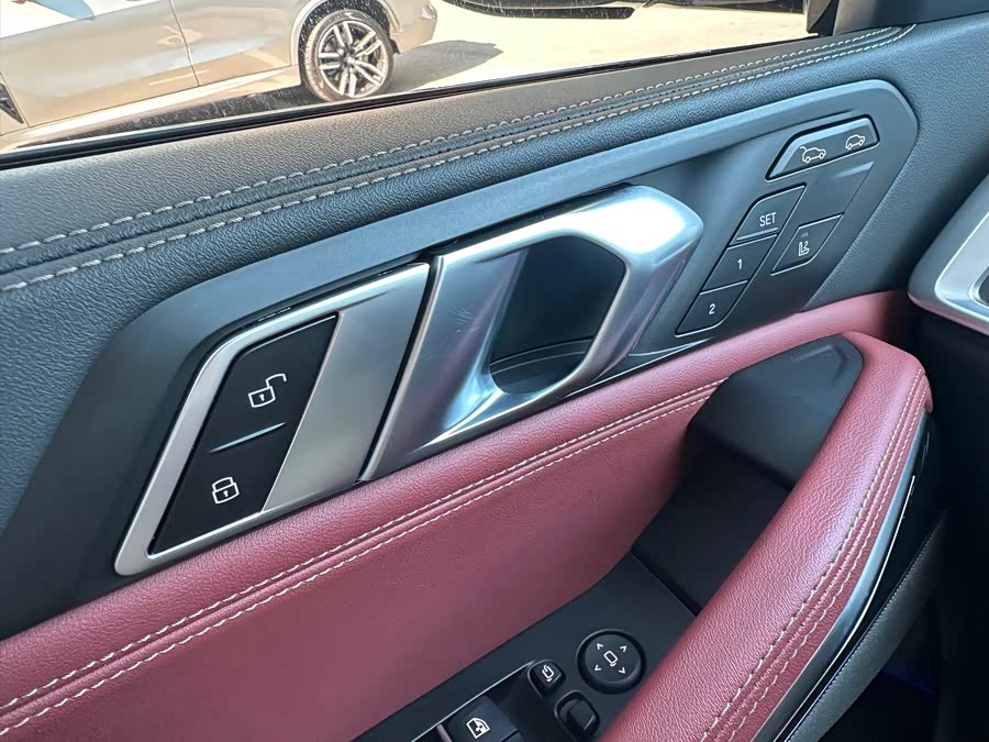 BMW X6 2023 #16 BMW X6 2023 car image #16