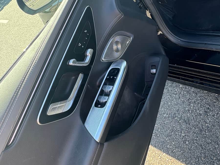 Mercedes-Benz EQE Class 2023 #16 Mercedes-Benz EQE Class 2023 car image #16