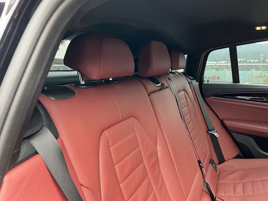 BMW X4 2018 صورة سيارة #16