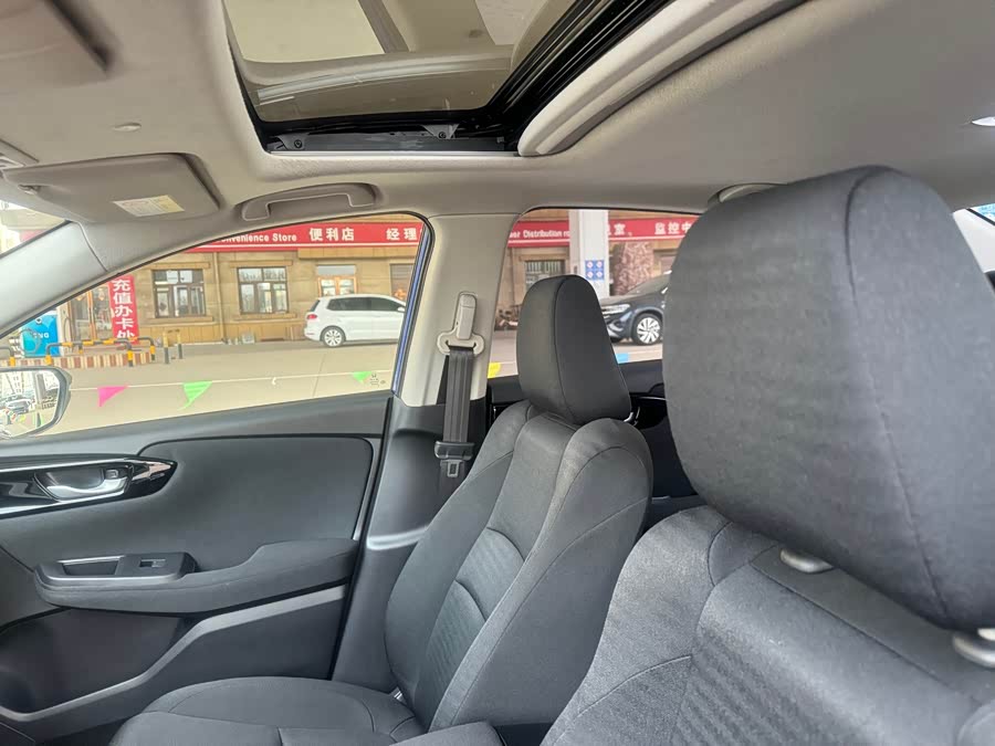 Honda Envix 2020 car image #16