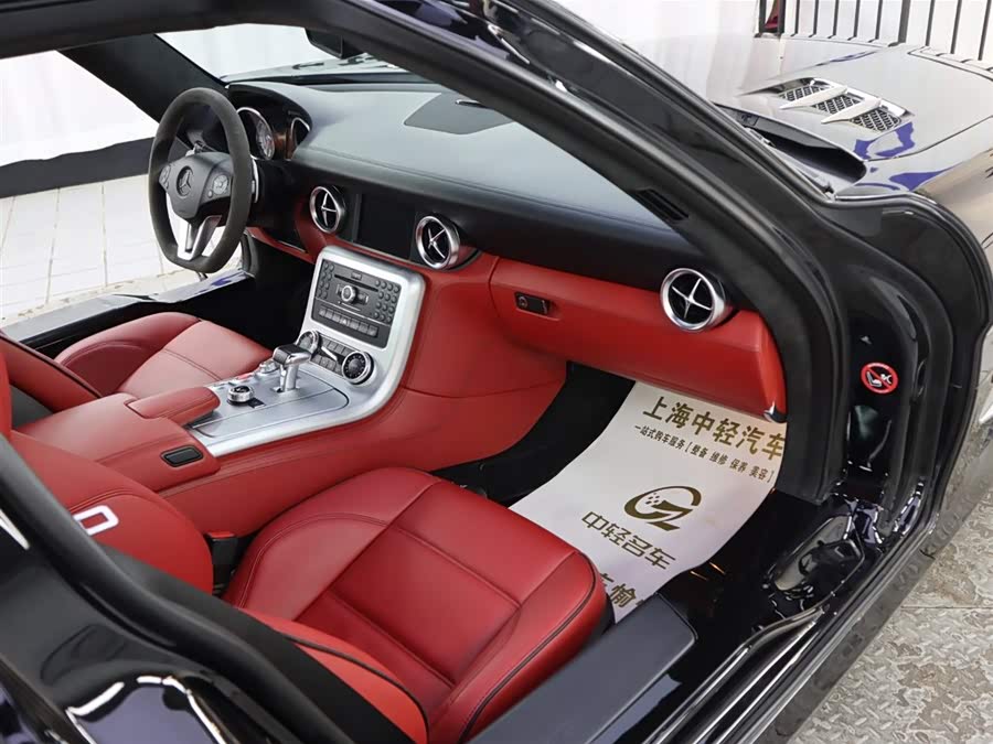 Mercedes-Benz SLS AMG 2015 صورة سيارة #16