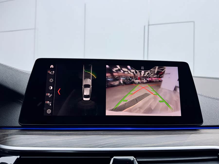 BMW 5 Series New Energy 2019 #16 BMW 5 Series New Energy 2019 car image #16