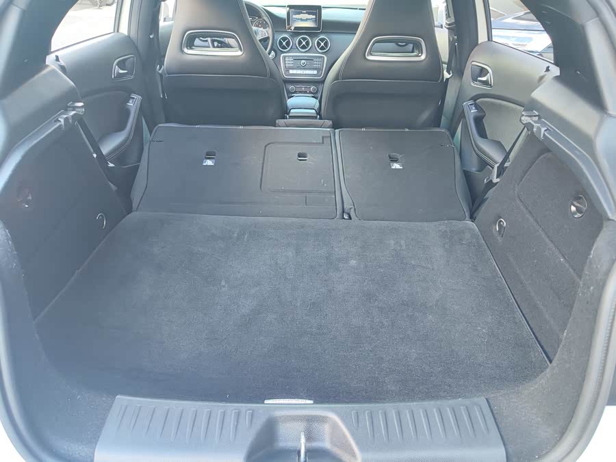 Mercedes-Benz A Class (Imported) 2017 car image #16