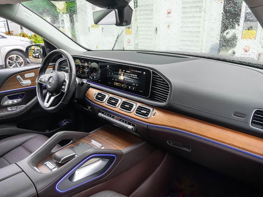 Hyundai i30 2021 car image #16
