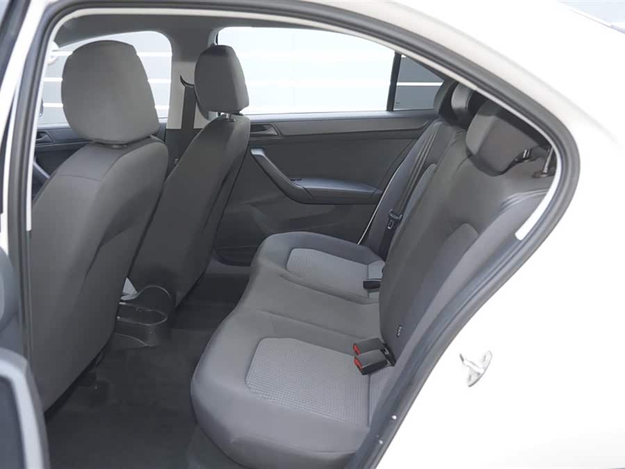 Volkswagen Santana 2023 car image #16