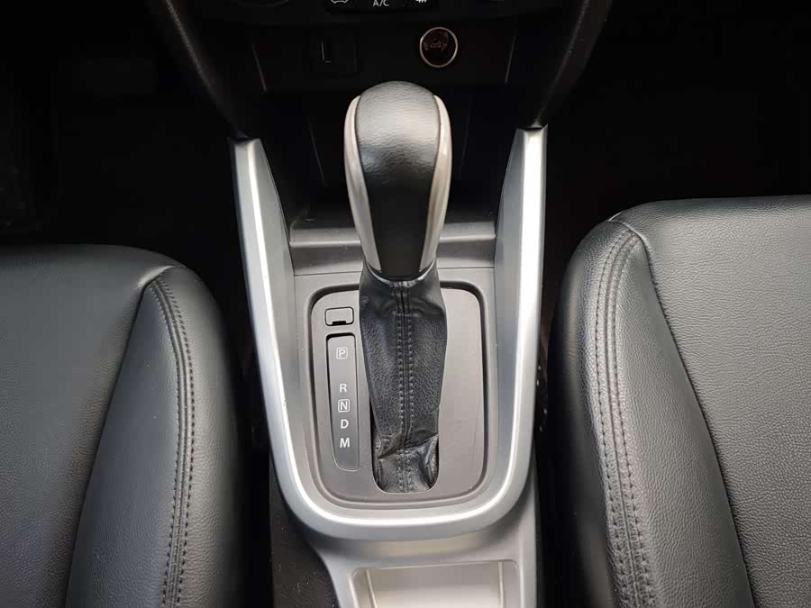 Suzuki Vitara 2016 #16 Suzuki Vitara 2016 immagine di auto #16