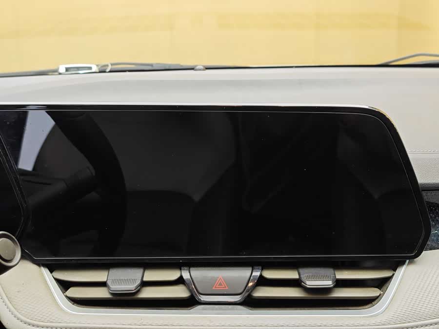 Chevrolet Monza 2024 car image #16