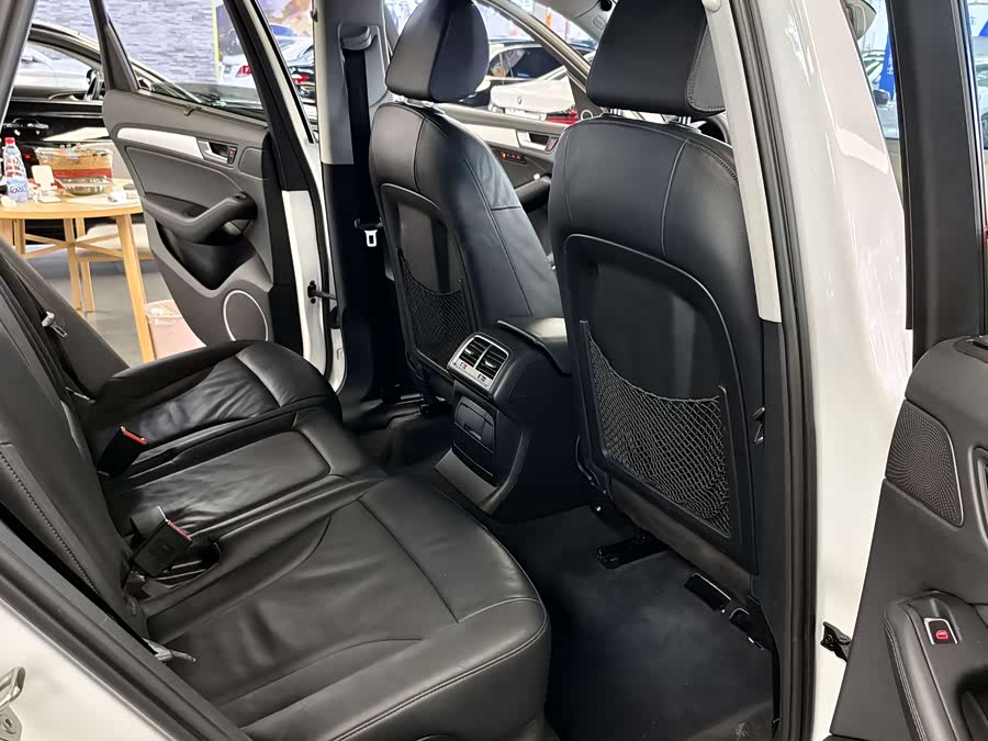 Audi Q5 (Imported) 2016 car image #16