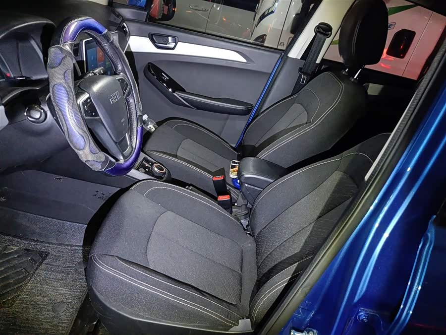 哪吒汽车 哪吒N01 2020 汽车图片 #16