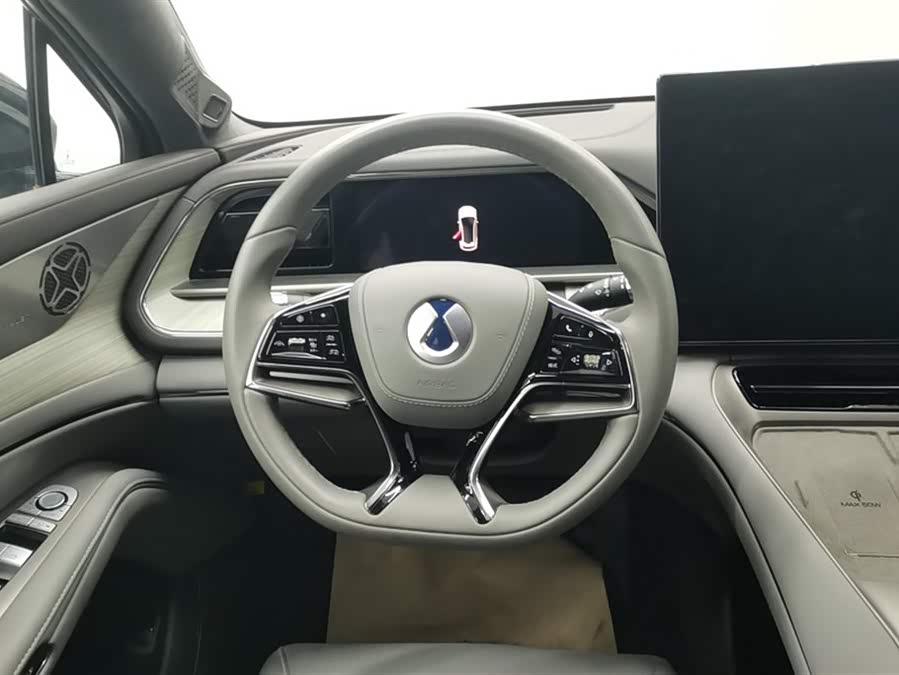 Denza N7 2023 #16 Denza N7 2023 car image #16