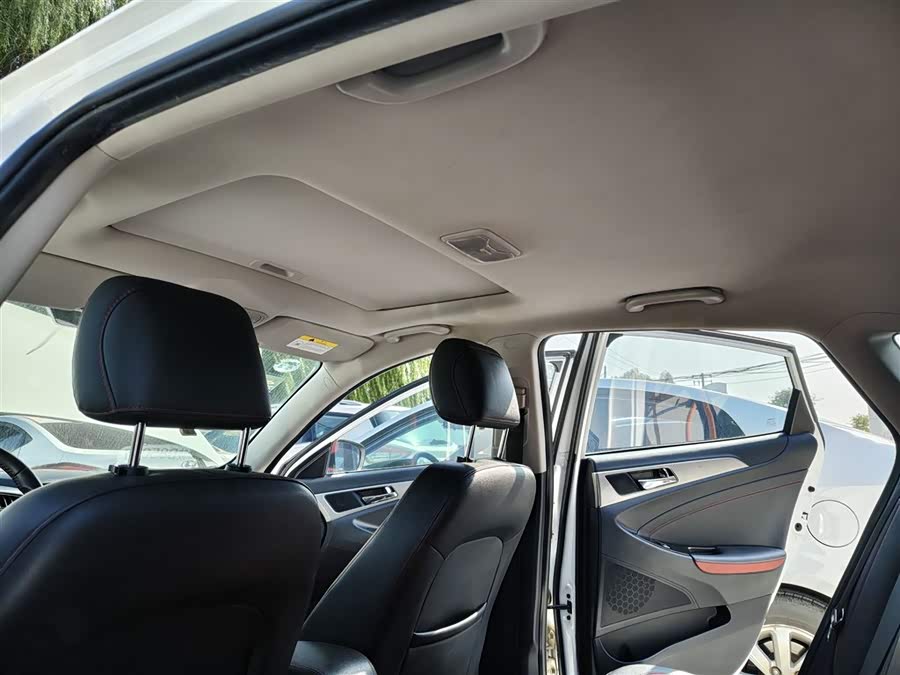 Changan Eado XT 2017 #16 Changan Eado XT 2017 car image #16