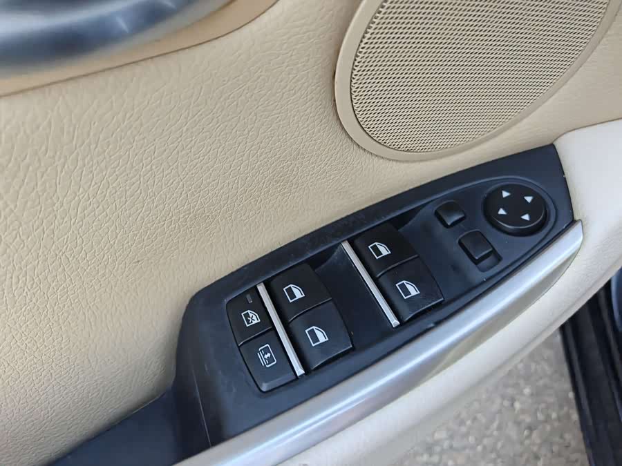 BMW 5 Series GT 2010 #16 BMW 5 Series GT 2010 immagine di auto #16