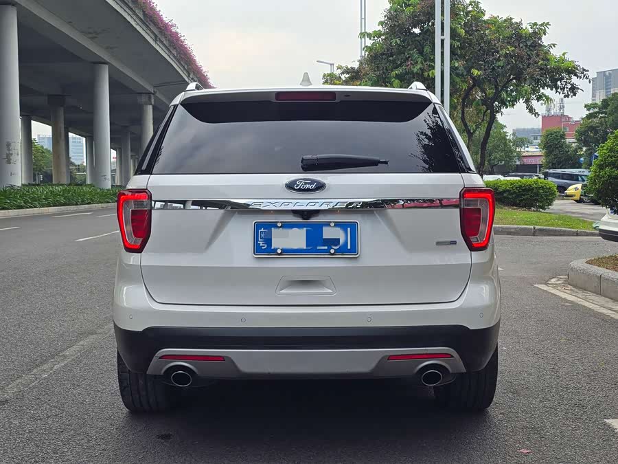 Ford Explorer (Imported) 2018 #16 Ford Explorer (Imported) 2018 car image #16