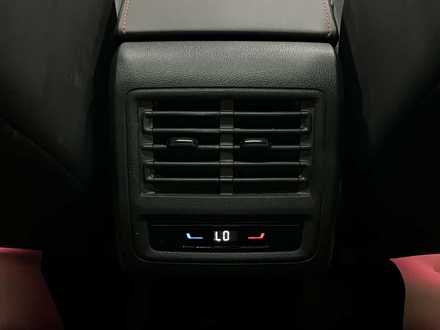 Volkswagen GolfGTI 2022 #16 Volkswagen GolfGTI 2022 car image #16