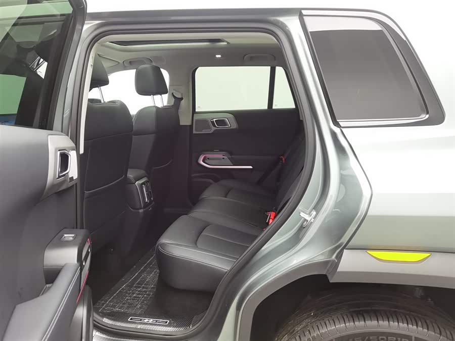 FangChengBao Tiger 3 2025 car image #16