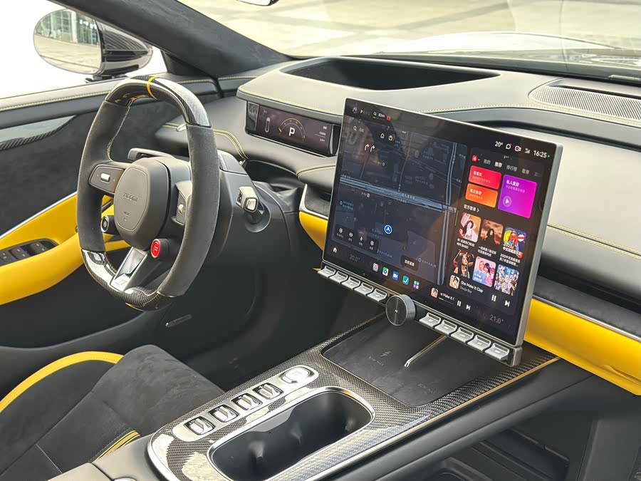 小米汽车 小米SU7 Ultra 2025 #16 小米汽车 小米SU7 Ultra 2025 汽车图片 #16