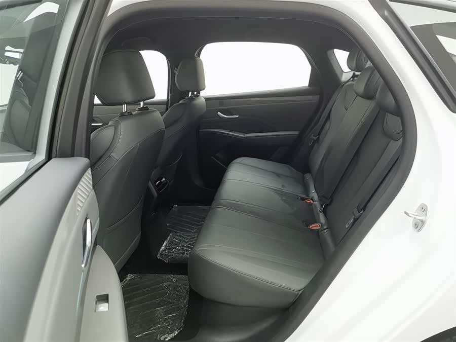 BYD Qin Plus 2025 صورة سيارة #16