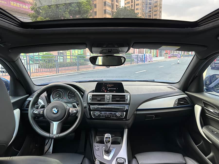 BMW 1 Series (Imported) 2017 car image #16