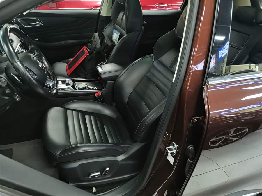 MG HS 2020 #16 MG HS 2020 car image #16