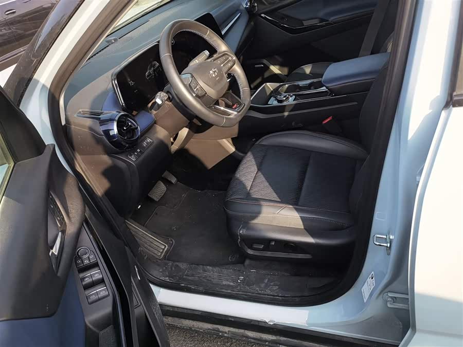 Chevrolet Equinox Plus 2024 #16 Chevrolet Equinox Plus 2024 car image #16