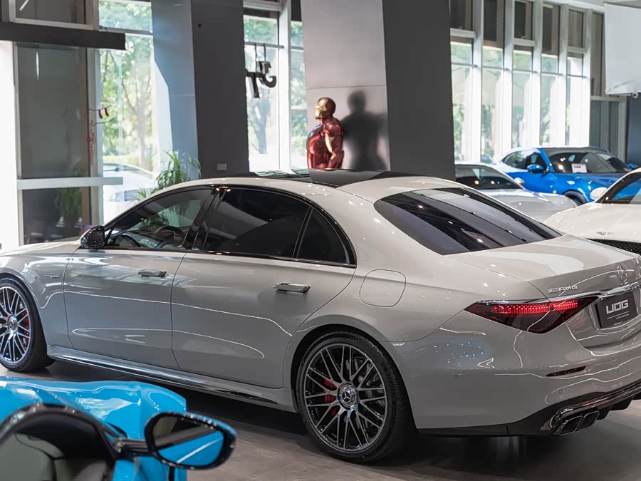 Mercedes-Benz S AMG New Energy 2024 صورة سيارة #16