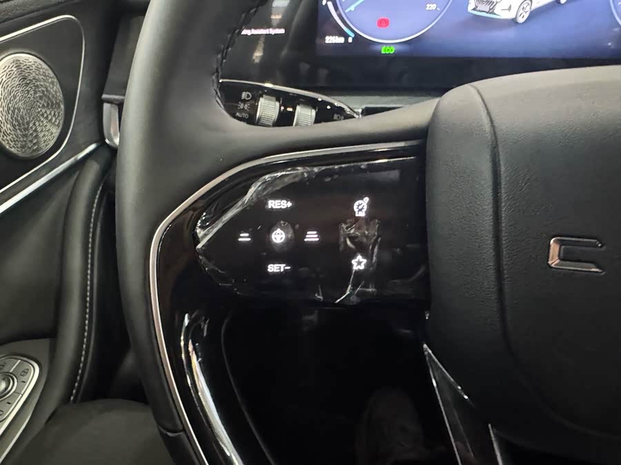 Chery Tiggo 8 PRO New Energy 2025 #16 Chery Tiggo 8 PRO New Energy 2025 car image #16