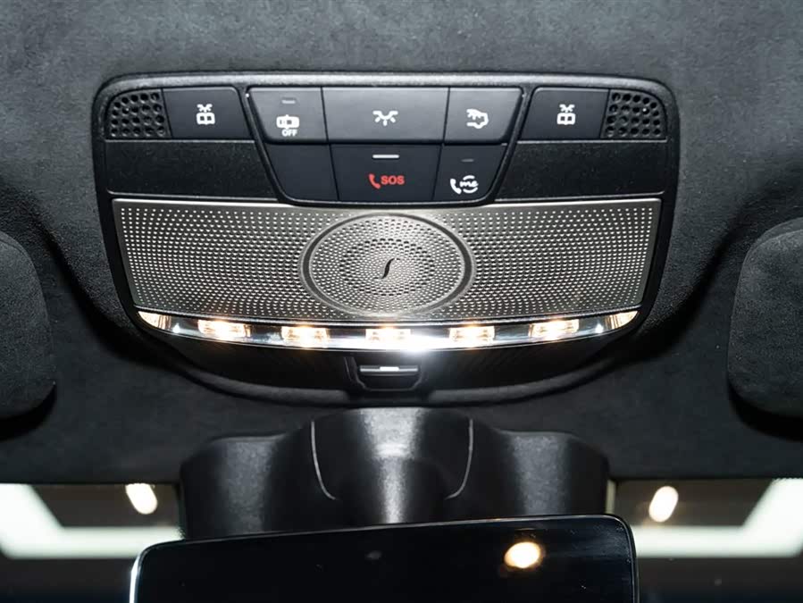 Mercedes-Benz 2024 car image #16