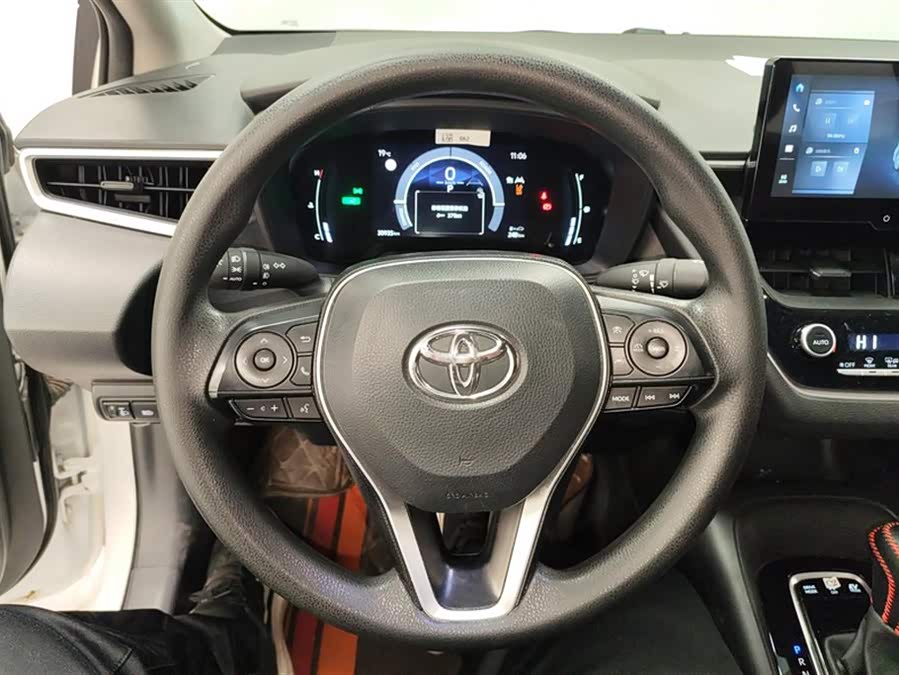 Toyota Corolla 2023 car image #16