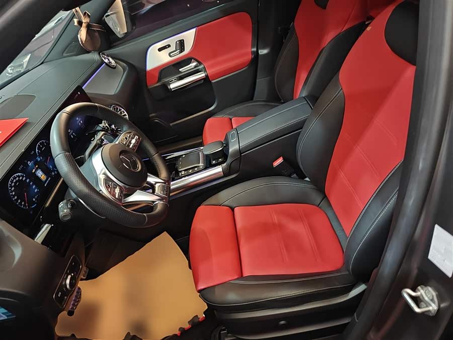 Mercedes-Benz GLA AMG 2021 car image #16