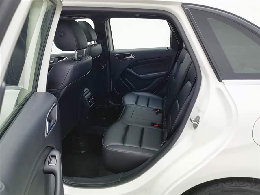 Mercedes-Benz B Class 2018 #16 Mercedes-Benz B Class 2018 car image #16